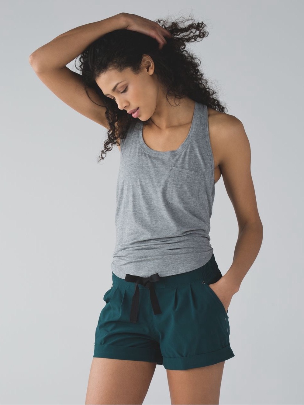 LULULEMON Spring Break Away Short |
Deep Green | 4